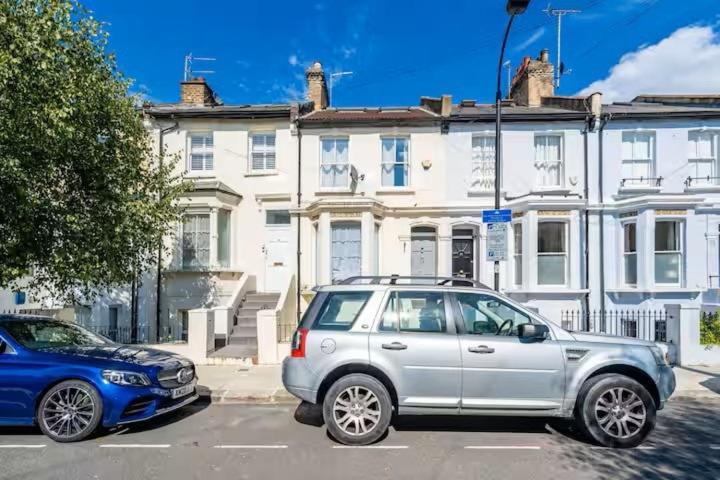 Charming In Shepherds Bush Ferienhaus